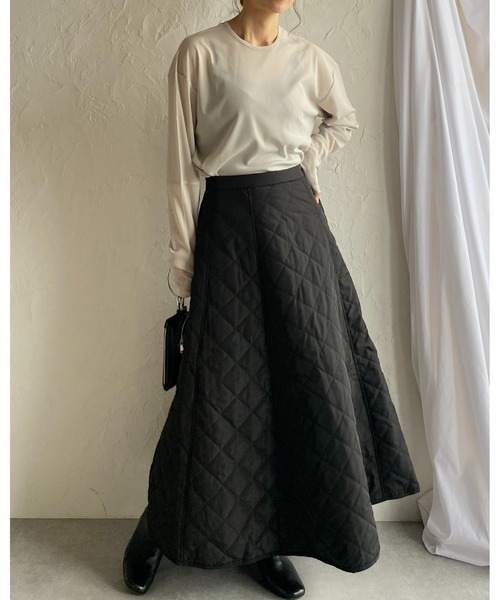 She's Closet(シーズクローゼット)の「Aラインボリュームフレアキルティングロングキルトスカート(スカート・レディース・ブラック/アイボリー/ベージュ/カーキ・FREE)」の18枚目の写真