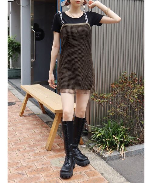 EVRIS(エヴリス)の「チェーンショルダーレイヤードワンピース(ワンピース・レディース・ホワイト/ブラック/ブルー・FREE)」の14枚目の写真