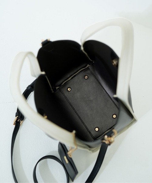 SALON de RUBAN（サロンドルヴァン）の「【SALON de RUBAN / サロン ド ルヴァン】 2wayハンドトート パスケース＆ポーチ付き（トートバッグ・レディース・ワイン/グリーン/ブラック×ホワイト・FREE）」の17枚目の写真