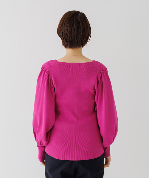 Rouge vif Anna（ルージュヴィフアンナ）の「パフスリーブスクエアネックニット（ニット/セーター・レディース・ブラウン/ピンク/アイボリー/ブラック・フリー）」の14枚目の写真