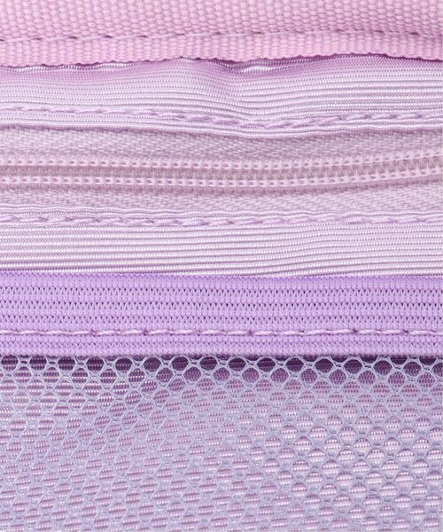 LBC（エルビーシー）の「キルトガジェットポーチ（ポーチ・レディース・ライトグレー/ブラック・FREE）」の17枚目の写真