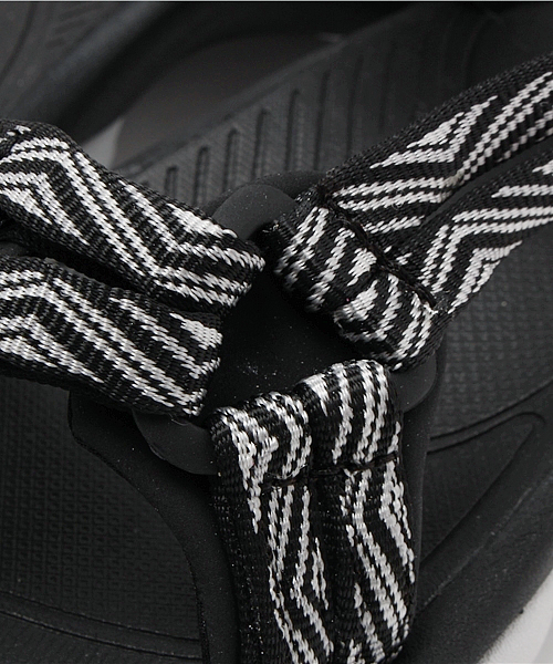 Teva（テバ）の「▼ボワソンショコラ/Teva TERRA FI LITE（サンダル・レディース・ライトグレー・7/5/8/6）」の9枚目の写真