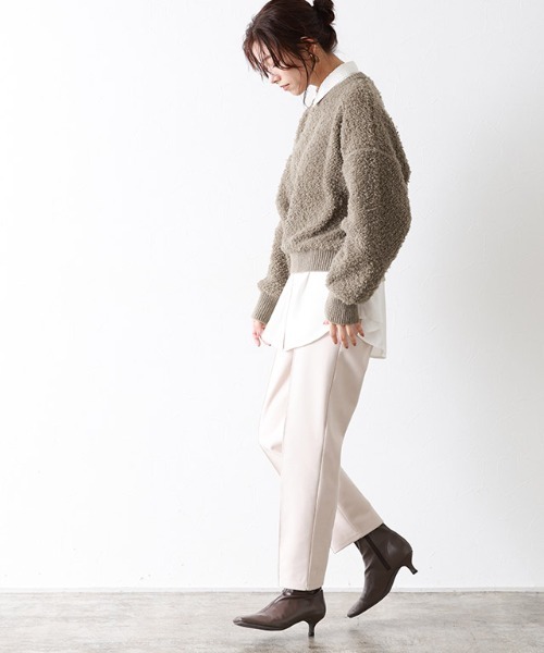 Pierrot(ピエロ)の「クルーネックプードルニット(ニット/セーター・レディース・ブラック/アイボリー/モカ・M/L)」の19枚目の写真