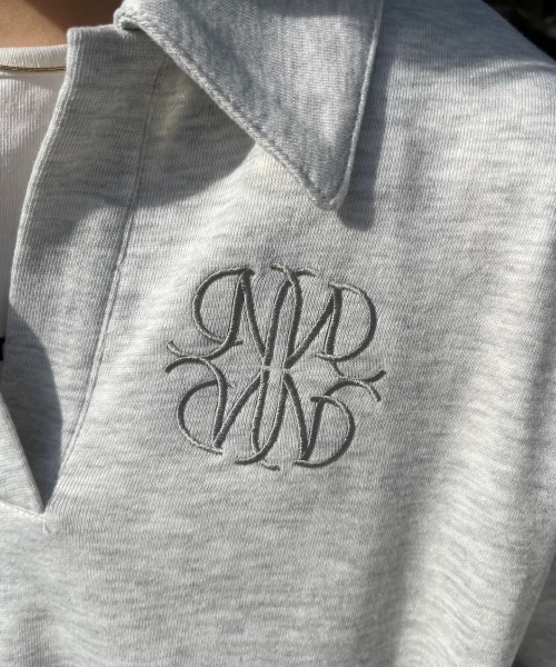 nemne store(ネンネストア)の「【低身長用サイズあり】裏毛刺繍スキッパースウェット(スウェット・レディース・オートミール/アイボリー/ブルー・SMALL/MEDIUM)」の5枚目の写真