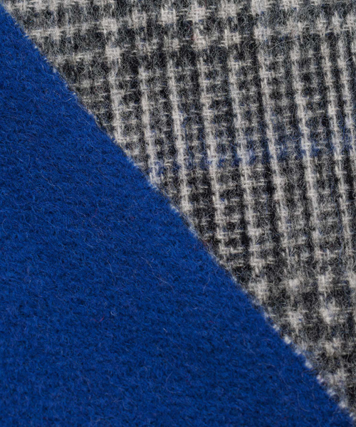 ABAHOUSE（アバハウス）の「【ウール×カシミヤ】細幅マフラー 30×170【ピンストライプ/チェック】（マフラー・メンズ・ブラック/ネイビー/ボルドー/オレンジ/ブルー・フリー）」の6枚目の写真