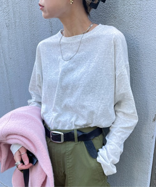 feepur（フェピュール）の「スラブ調オーバーシアートップス（Tシャツ/カットソー・レディース・オフホワイト/ブルー/ブラック/ピンク/オートミール/イエロー/グレー/ブラウン/レッド/ネイビー・MEDIUM/LARGE）」の11枚目の写真