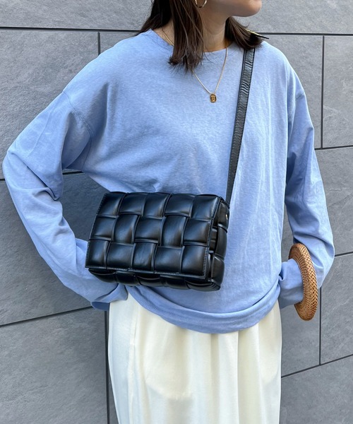 feepur（フェピュール）の「スラブ調オーバーシアートップス（Tシャツ/カットソー・レディース・オフホワイト/ブルー/ブラック/ピンク/オートミール/イエロー/グレー/ブラウン/レッド/ネイビー・MEDIUM/LARGE）」の18枚目の写真