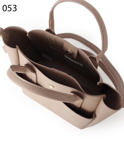 SHOO・LA・RUE（シューラルー）の「◆【2WAY】ダブルポケットスクエアトート（トートバッグ・レディース・ブラック/グレー/サンドベージュ・00）」の10枚目の写真