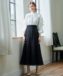 AND COUTURE（アンドクチュール）の「サイドバックルデニム