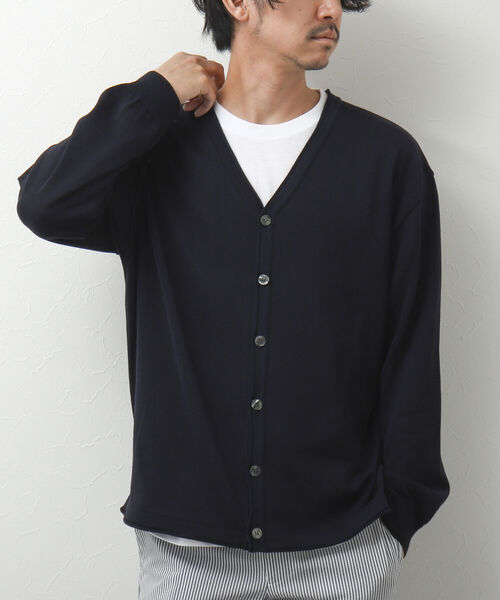 NOLLEY'S goodman（ノーリーズグッドマン）の「SIX FUNCTIONS 半袖Tシャツ付き プレーティング Vカーディガン（カーディガン/ボレロ・メンズ・ロイヤルブルー/イエロー/ベビーピンク/グリーン/ベージュ/ネイビー・S/M/L）」の3枚目の写真