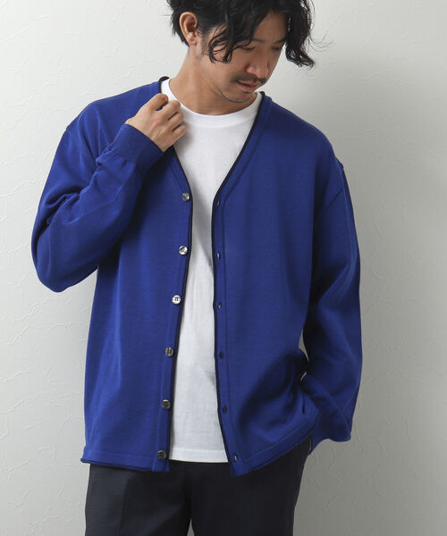 NOLLEY'S goodman（ノーリーズグッドマン）の「SIX FUNCTIONS 半袖Tシャツ付き プレーティング Vカーディガン（カーディガン/ボレロ・メンズ・ロイヤルブルー/イエロー/ベビーピンク/グリーン/ベージュ/ネイビー・S/M/L）」の4枚目の写真