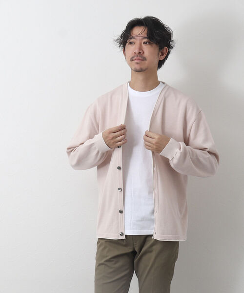 NOLLEY'S goodman（ノーリーズグッドマン）の「SIX FUNCTIONS 半袖Tシャツ付き プレーティング Vカーディガン（カーディガン/ボレロ・メンズ・ロイヤルブルー/イエロー/ベビーピンク/グリーン/ベージュ/ネイビー・S/M/L）」の9枚目の写真