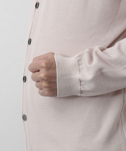 NOLLEY'S goodman（ノーリーズグッドマン）の「SIX FUNCTIONS 半袖Tシャツ付き プレーティング Vカーディガン（カーディガン/ボレロ・メンズ・ロイヤルブルー/イエロー/ベビーピンク/グリーン/ベージュ/ネイビー・S/M/L）」の17枚目の写真