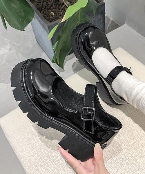 c.u.l(シーユーエル)の「軽量 ストラップ付き 厚底メリージェーンシューズ culs54(ローファー・レディース・ブラック/ブラック系その他・36/37/38/39)」の12枚目の写真