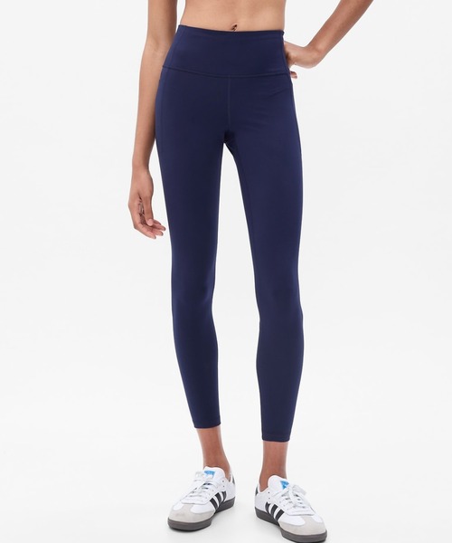 GAP（ギャップ）の「GapFit ハイライズ リサイクル パワー フルレングスレギンス（レギンス/スパッツ・レディース・ブラック/グリーン/ブルー/ネイビー/レッド系その他/ダークパープル/カーキ/ブラック系その他/レッド/ベージュ/カモフラージュ/ブラック系その他3/グリーン系その他/ブラック系その他2/レッド系その他2/ライトブラウン/ブラウン/グリーン系その他2/レオパード/ブルー系その他/ブルー系その他2・L/XS/M/S/XXS）」の13枚目の写真