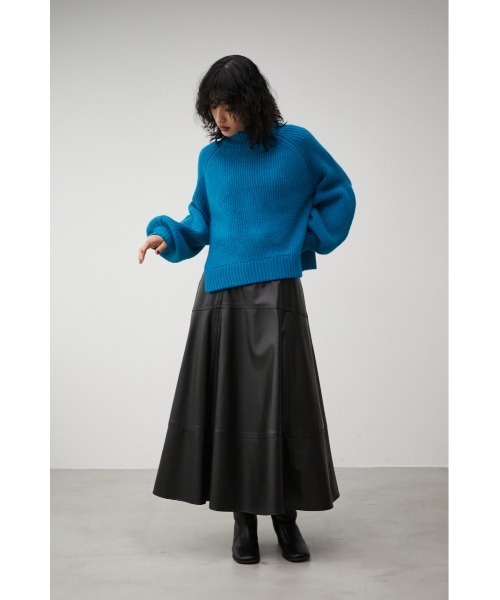 AZUL by moussy（アズールバイマウジー）の「STITCH DESIGN LEATHER SKIRT/ステッチデザインレザースカート（スカート・レディース・アイボリー/ブラック・MEDIUM/SMALL）」の15枚目の写真
