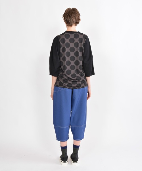 gomme（ゴム）の「花花Ｐ天竺　ボリュームアームＴ（Tシャツ/カットソー・レディース・トップグレー/ブラック/ホワイト・MEDIUM）」の14枚目の写真