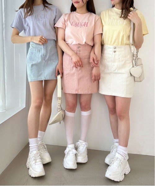 OLIVE des OLIVE（オリーブデオリーブ）の「PLAYFUL Tシャツ　1031060210（Tシャツ/カットソー・レディース・スミクロ/イエロー/オフホワイト/サックスブルー/ピンク・FREE）」の18枚目の写真