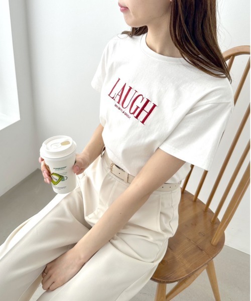 OLIVE des OLIVE（オリーブデオリーブ）の「PLAYFUL Tシャツ　1031060210（Tシャツ/カットソー・レディース・スミクロ/イエロー/オフホワイト/サックスブルー/ピンク・FREE）」の7枚目の写真