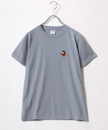 クレヨンしんちゃん キャラクタープリント＆ワンポイント刺繍Tシャツ