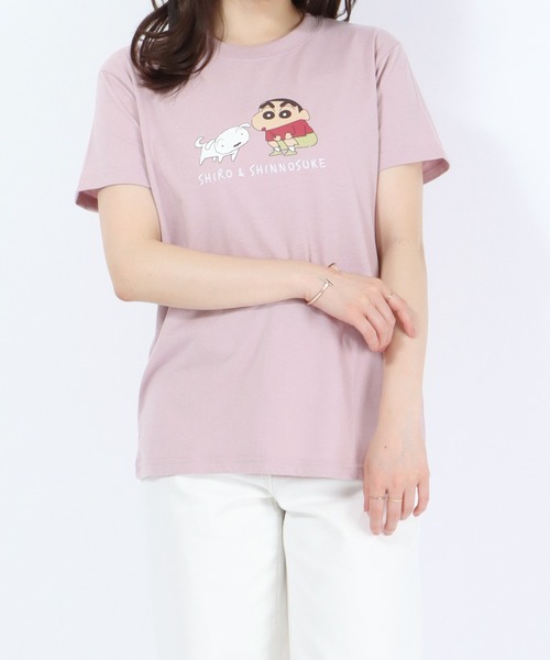 Salong hameu(サロン ハミュー)の「クレヨンしんちゃん キャラクタープリント&ワンポイント刺繍Tシャツ(Tシャツ/カットソー・レディース・ピンク/ブラウン/オフホワイト/ブルー・M/L)」の17枚目の写真