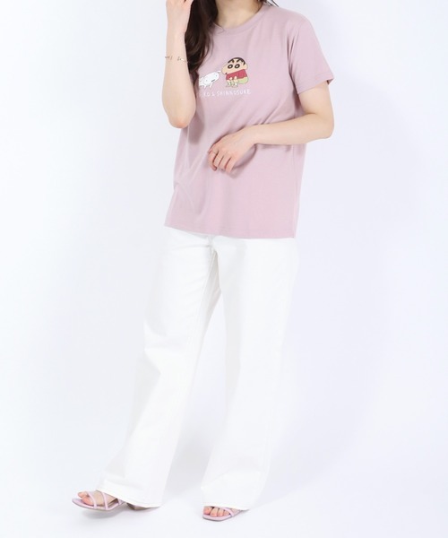 Salong hameu(サロン ハミュー)の「クレヨンしんちゃん キャラクタープリント&ワンポイント刺繍Tシャツ(Tシャツ/カットソー・レディース・ピンク/ブラウン/オフホワイト/ブルー・M/L)」の20枚目の写真