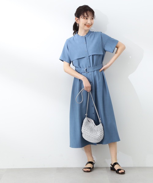 N.（N. Natural Beauty Basic）（エヌエヌナチュラルビューティーベーシック）の「◆スクエアケープシャツワンピース（シャツワンピース・レディース・ブルー/モカ/オフホワイト・MEDIUM）」の10枚目の写真