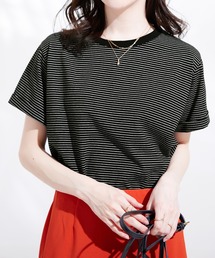 細ボーダー半袖Tシャツ