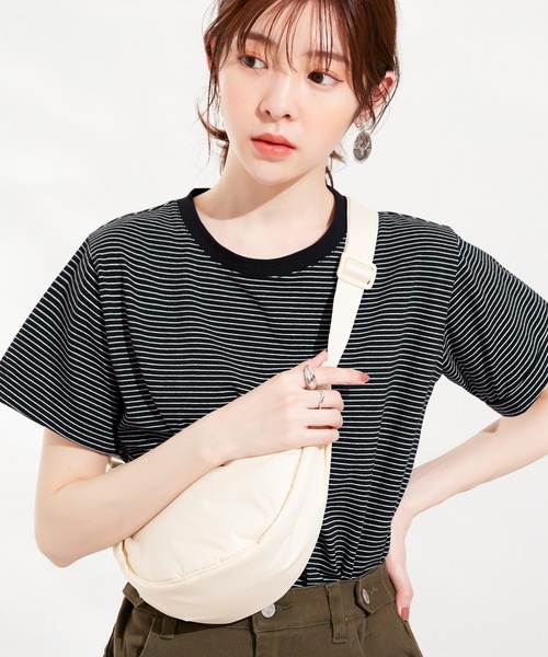 CHAN ME(チャンミ)の「細ボーダー半袖Tシャツ(Tシャツ/カットソー・レディース・ブラック/ホワイト・MEDIUM/LARGE/X-LARGE)」の17枚目の写真