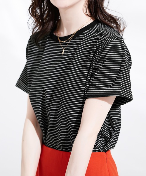 CHAN ME(チャンミ)の「細ボーダー半袖Tシャツ(Tシャツ/カットソー・レディース・ブラック/ホワイト・MEDIUM/LARGE/X-LARGE)」の5枚目の写真