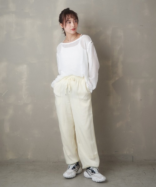 Lull（ルル）の「【Lull / ルル】リサイクルコットン カップ付きキャミソール（タンクトップ・レディース・ブラウン/ホワイト/ブラック/ブルー・ONESIZE）」の5枚目の写真