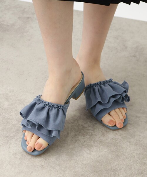 grove（グローブ）の「◆フリルディティールがレディライクなミュールサンダル（サンダル・レディース・ブラック/オフホワイト/ブルー・35/45）」の12枚目の写真