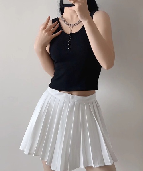 meJane（ミージェーン）の「スナップボタンヘンリーネックタンクトップ（タンクトップ・レディース・ブラック/チャコールグレー/ホワイト・FREE）」の7枚目の写真