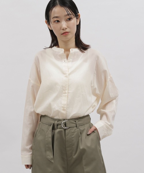 LAKOLE（ラコレ）の「ノーカラーシアーシャツ / 704713（シャツ