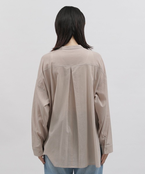 LAKOLE（ラコレ）の「ノーカラーシアーシャツ / 704713（シャツ