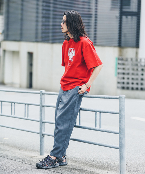 URBAN RESEARCH Sonny Label（アーバンリサーチサニーレーベル）の「ベアーモチーフグラフィックTシャツ（Tシャツ/カットソー・メンズ・レッド/チャコールグレー/オフホワイト・LARGE/MEDIUM）」の4枚目の写真