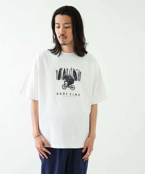 URBAN RESEARCH Sonny Label（アーバンリサーチサニーレーベル）の「ベアーモチーフグラフィックTシャツ（Tシャツ/カットソー・メンズ・レッド/チャコールグレー/オフホワイト・LARGE/MEDIUM）」の5枚目の写真