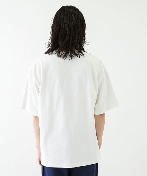 URBAN RESEARCH Sonny Label（アーバンリサーチサニーレーベル）の「ベアーモチーフグラフィックTシャツ（Tシャツ/カットソー・メンズ・レッド/チャコールグレー/オフホワイト・LARGE/MEDIUM）」の7枚目の写真