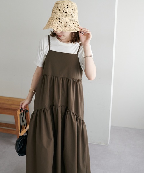 DISCOAT（ディスコート）の「《新色追加》【WEB限定】ラウンドティアードキャミワンピース（ワンピース・レディース・ブラウン/ブラック/ホワイト/グレー/ホワイト系その他/ベージュ・MEDIUM）」の18枚目の写真