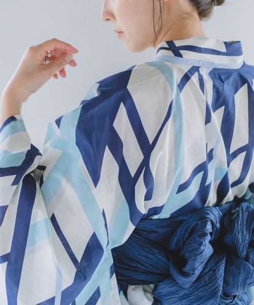 Kastane（カスタネ）の「モダン柄浴衣（浴衣・レディース・ネイビー/イエロー・FREE）」の11枚目の写真