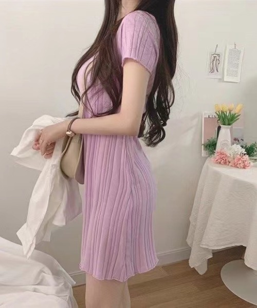 Sibra(シブラ)の「ニットワンピース(ワンピース・レディース・カーキ/パープル/ブラック/ベージュ/ブルー・M)」の20枚目の写真