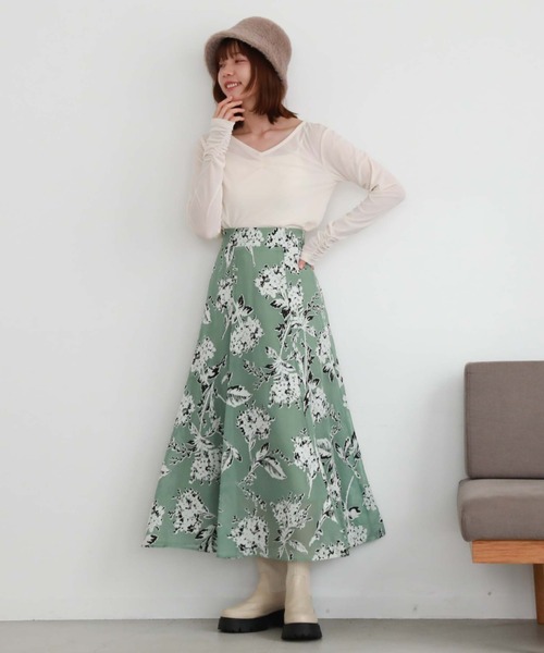 archives(アルシーヴ)の「2wayシアーベロアギャザーTOPS(Tシャツ/カットソー・レディース・ブラウン/アイボリー/ブラック・MEDIUM)」の10枚目の写真