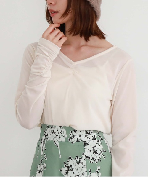 archives(アルシーヴ)の「2wayシアーベロアギャザーTOPS(Tシャツ/カットソー・レディース・ブラウン/アイボリー/ブラック・MEDIUM)」の4枚目の写真