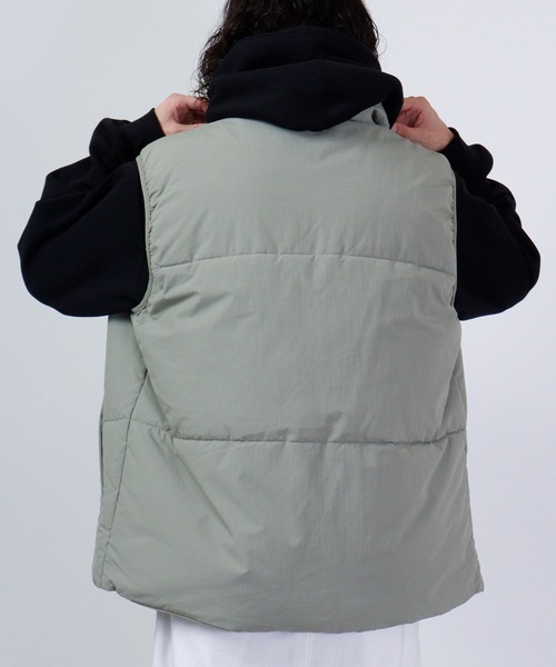 A.T,C in the attic homme(エーティーシーインジアティックオム)の「A.T,C in the attic homme タスラン裏コーティングビッグ中綿ベスト(ダウンベスト・メンズ・カーキ/ブラック/クリーム・M/L)」の13枚目の写真