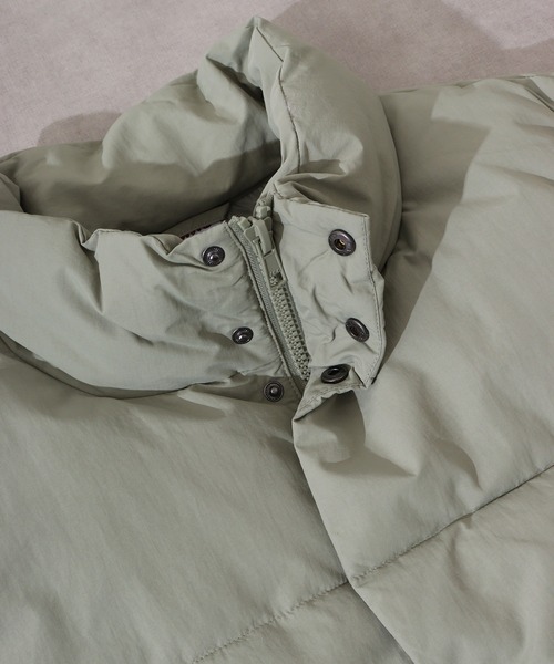 A.T,C in the attic homme(エーティーシーインジアティックオム)の「A.T,C in the attic homme タスラン裏コーティングビッグ中綿ベスト(ダウンベスト・メンズ・カーキ/ブラック/クリーム・M/L)」の7枚目の写真