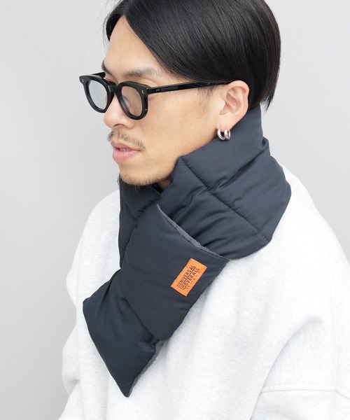 UNIVERSAL OVERALL(ユニバーサルオーバーオール)の「ストレッチタフタナイロン 裏ボア 差し込み 中綿 ダウンマフラー(マフラー・メンズ・ベージュ/ネイビー/ブラック/ブラウン・FREE)」の19枚目の写真