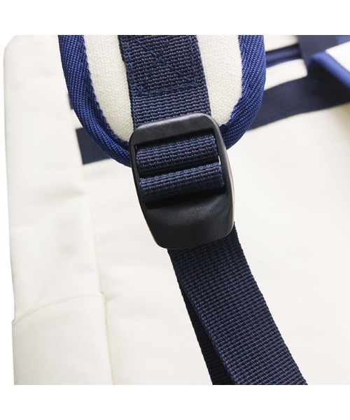 MARVEL（マーベル）の「【 MARVEL 】 マーベルヒーローズ バックパック（バックパック/リュック・レディース・ホワイト×ネイビー・FREE）」の10枚目の写真