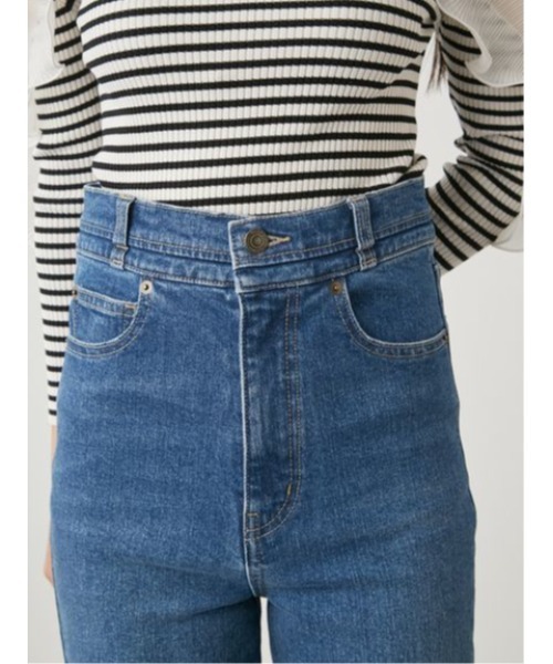 SNIDEL（スナイデル）の「【新色追加】Sustainableストレッチフレアデニムパンツ（デニムパンツ・レディース・ライトブルー/ブラック/ブルー/サックスブルー/グレー・1/0/00）」の11枚目の写真