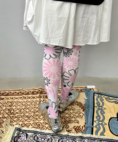 SANSeLF（サンセルフ）の「アートデザインタイツ【SANSeLF】sana24s001（タイツ/ストッキング・レディース・ピンク系その他/ブラック系その他/マルチ/ブルー系その他・FREE）」の16枚目の写真