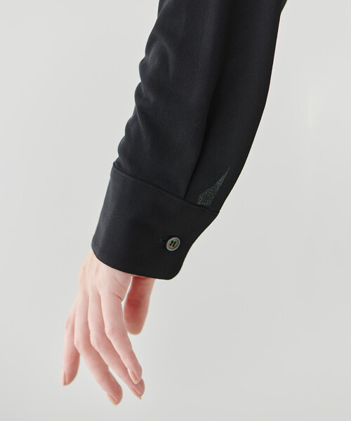 LE GLAZIK（ルグラジック）の「LE GLAZIK | クルーネック 長袖プルオーバー WOMEN（ニット/セーター・レディース・ブラック/オフホワイト・36）」の14枚目の写真